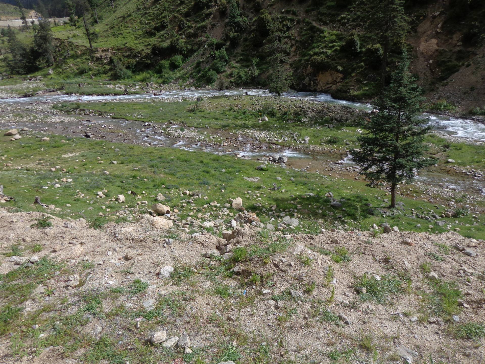 一路向西--登巴到左贡