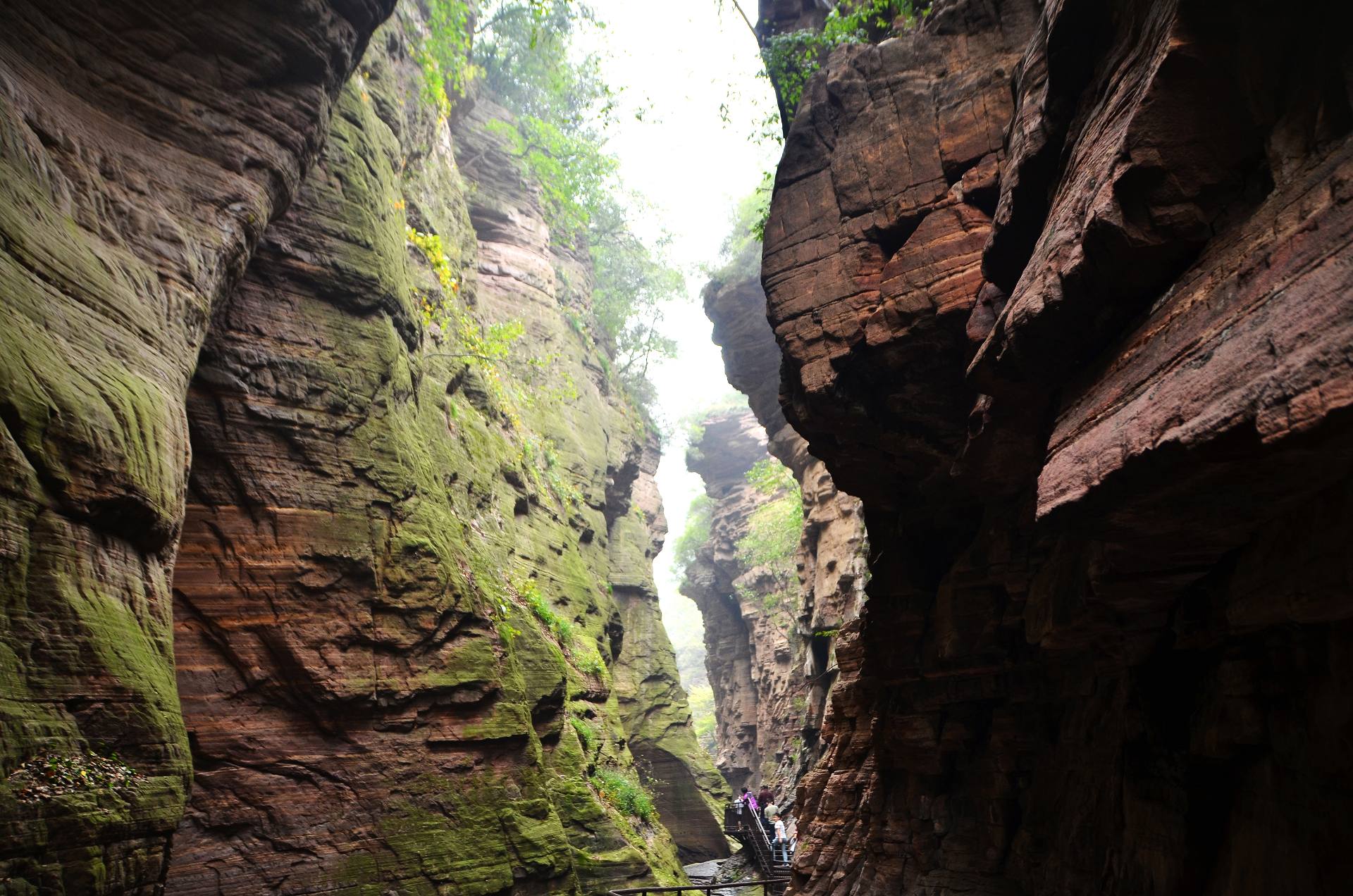 洛阳龙潭大峡谷