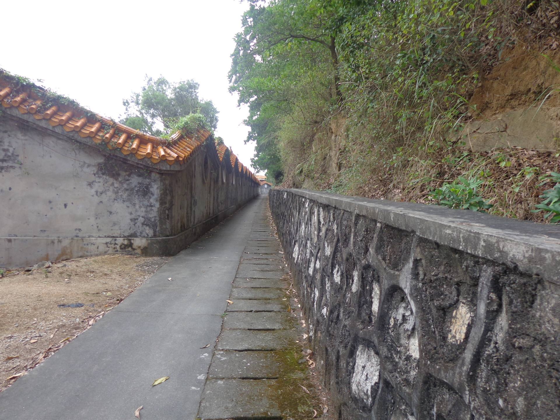 百里走单骑之石岩湖度假村