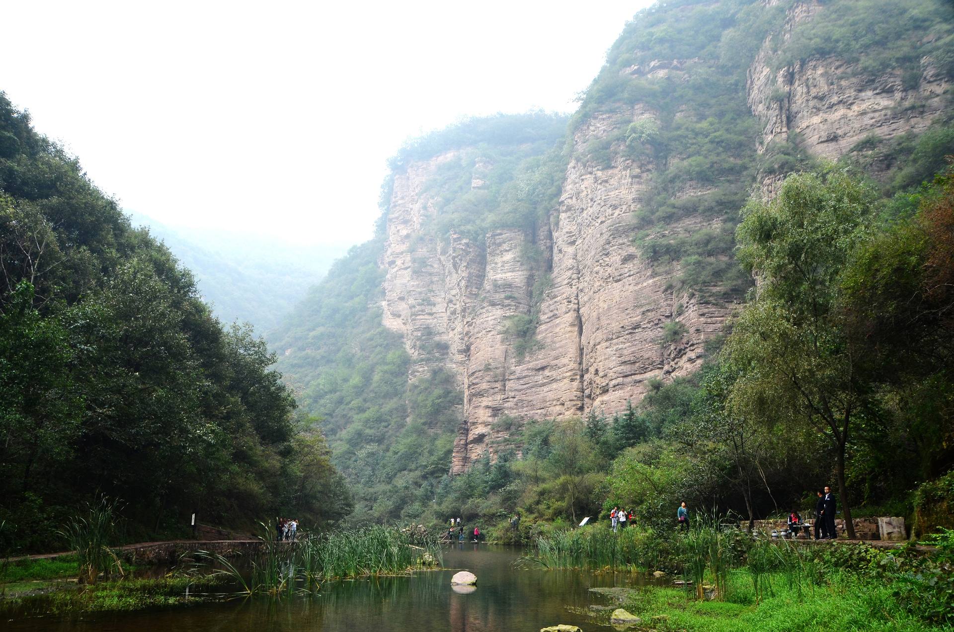 洛阳龙潭大峡谷