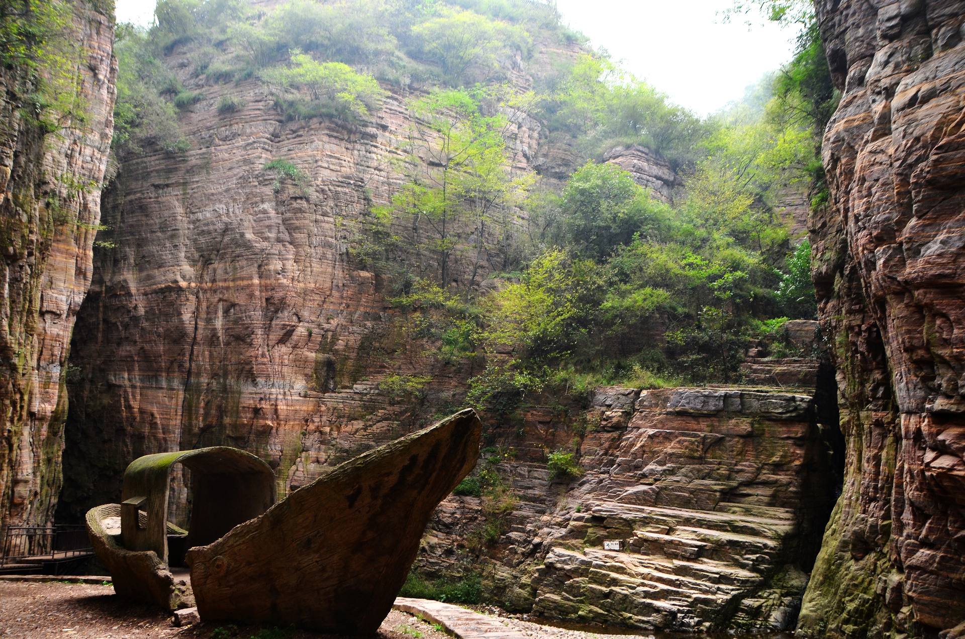 洛阳龙潭大峡谷