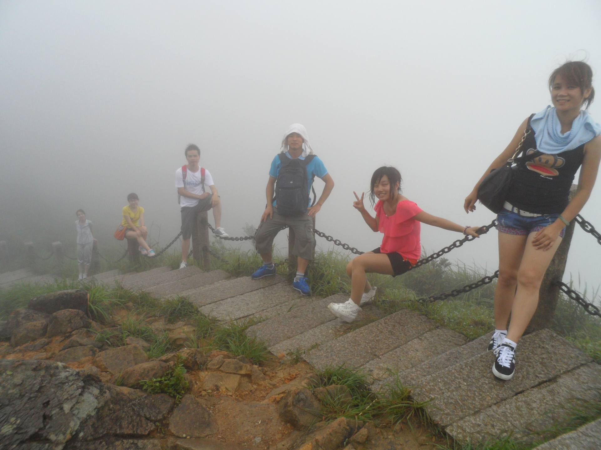 梧桐山游玩