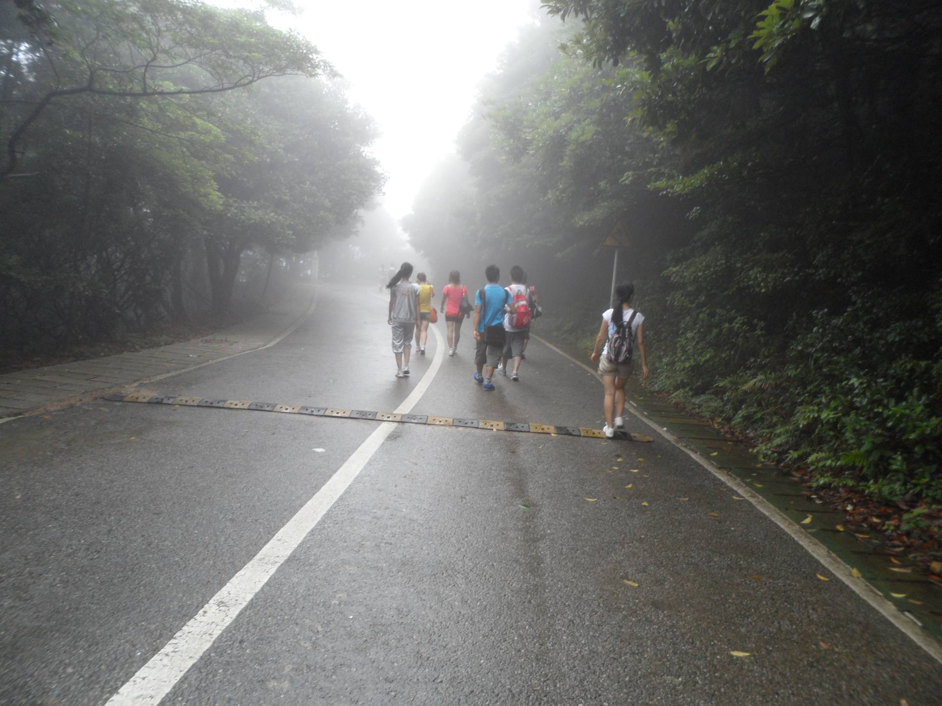 梧桐山游玩